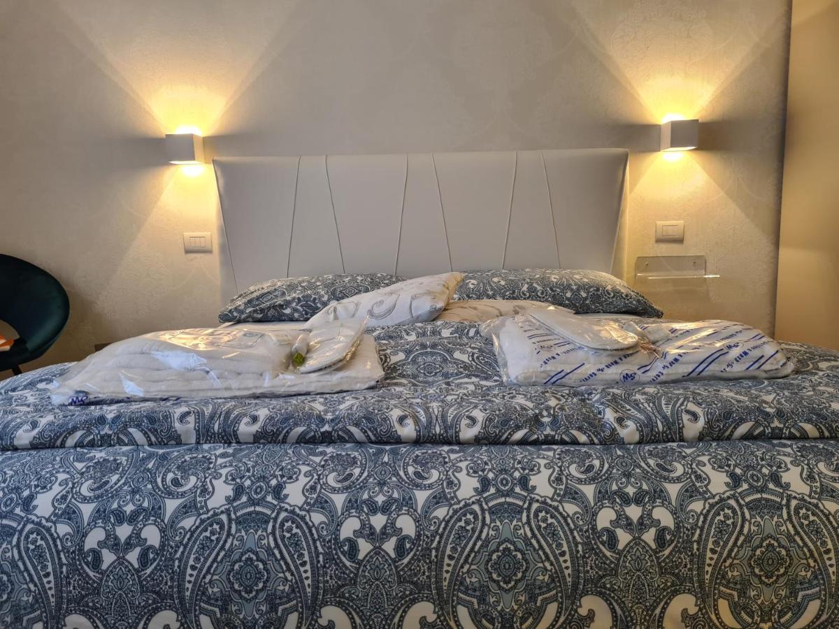 Residenza Venturini 2.0 Aparthotel Piacenza Buitenkant foto